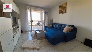 t2 à la vente -   83520  ROQUEBRUNE SUR ARGENS, surface 39 m2 vente t2 - UBI435522596